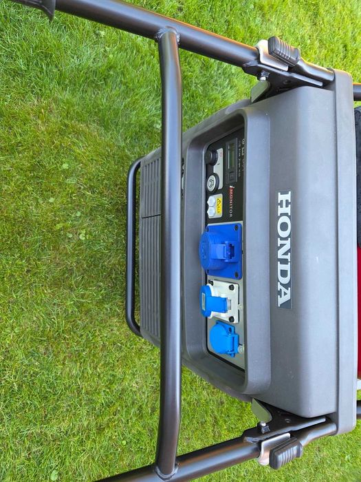 Agregat prądotwórczy - HONDA EU 70 IS - Moc max. 7 kW