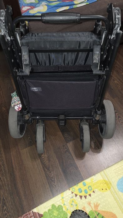 Коляска  ,,Carrello" bravo
