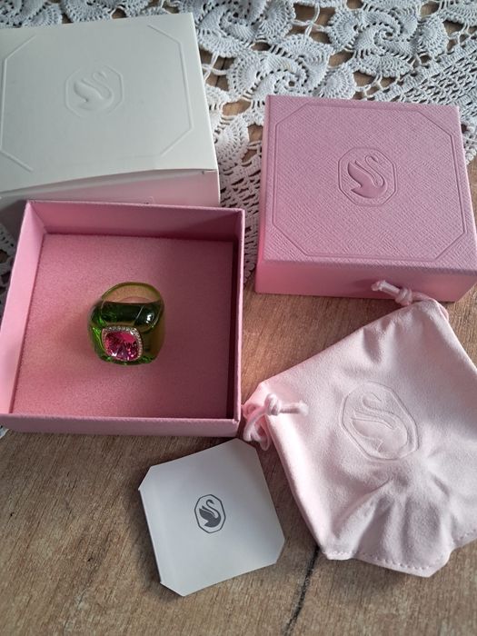 Pierścionek Swarovski Dulcis rozmiar 19 zielony różowy kryształ nowy