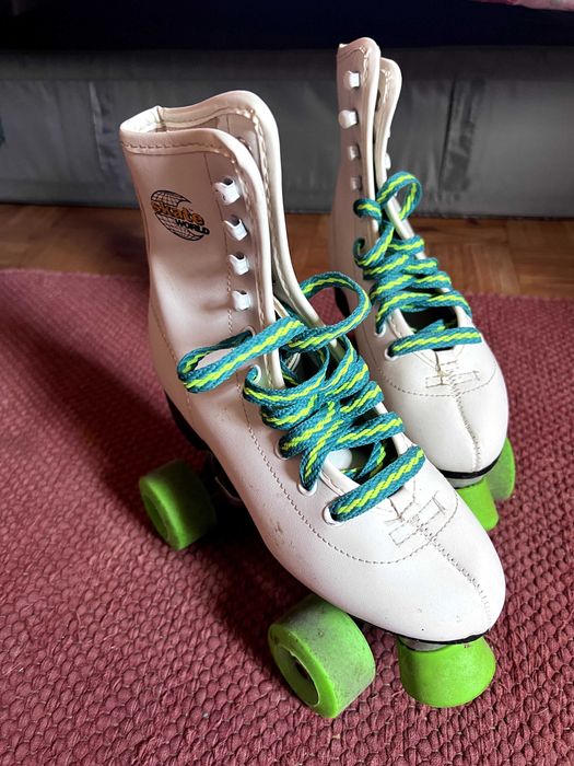 Patins de 4 rodas originais dos 90s