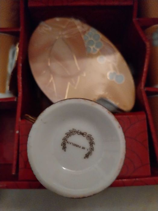 Twelve Coffee Cups64729801389059124