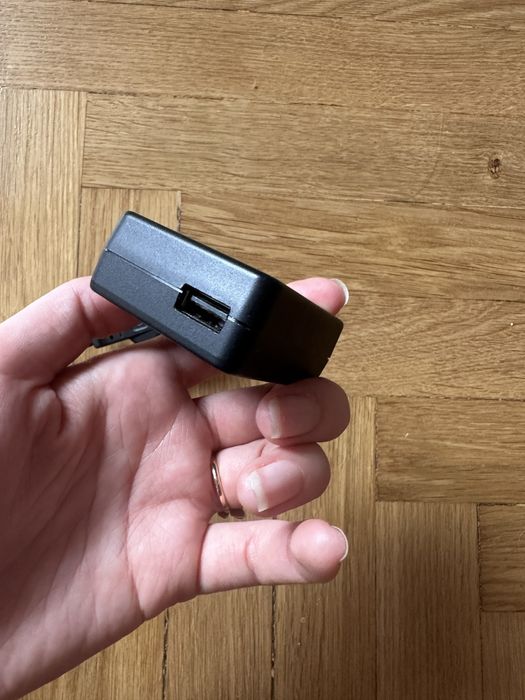 Мережевий адаптер живлення (зарядка) Sony