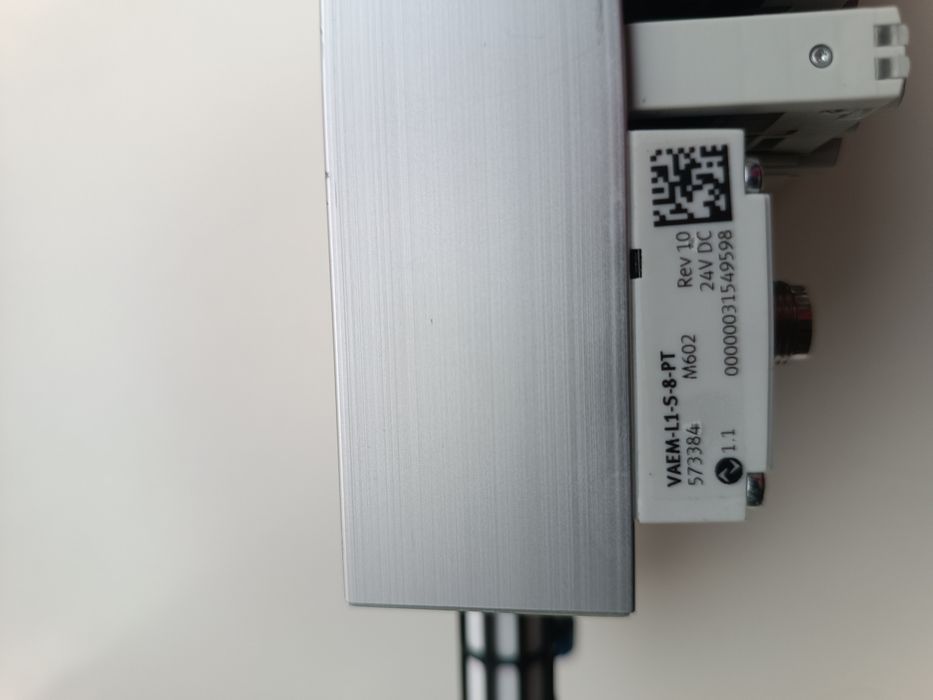 Wyspa zaworowa Festo z Interfejsem elektrycznym NOWA