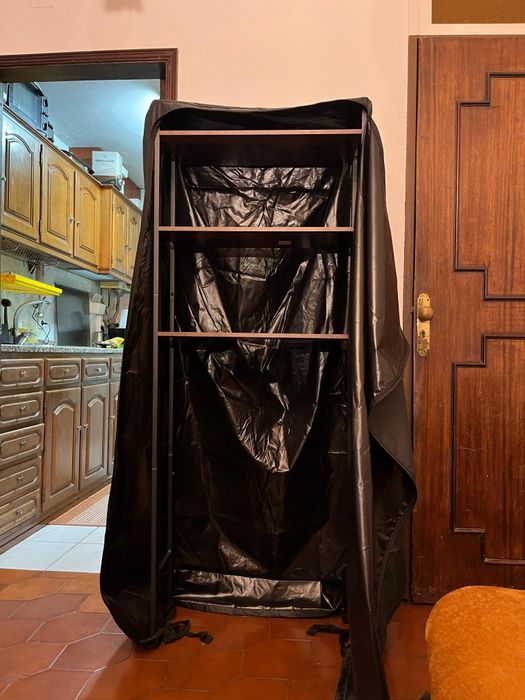 Vendo Cobertura Schleuder para Armário / Estante de Jardim