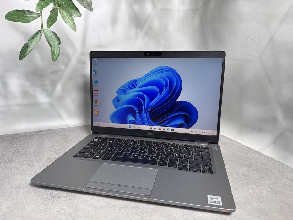 Ноутбук Dell Latitude 5310 / i5-10210U / 8GB / SSD 256GB / 13.3" FHD IPS / Windows 11 Pro