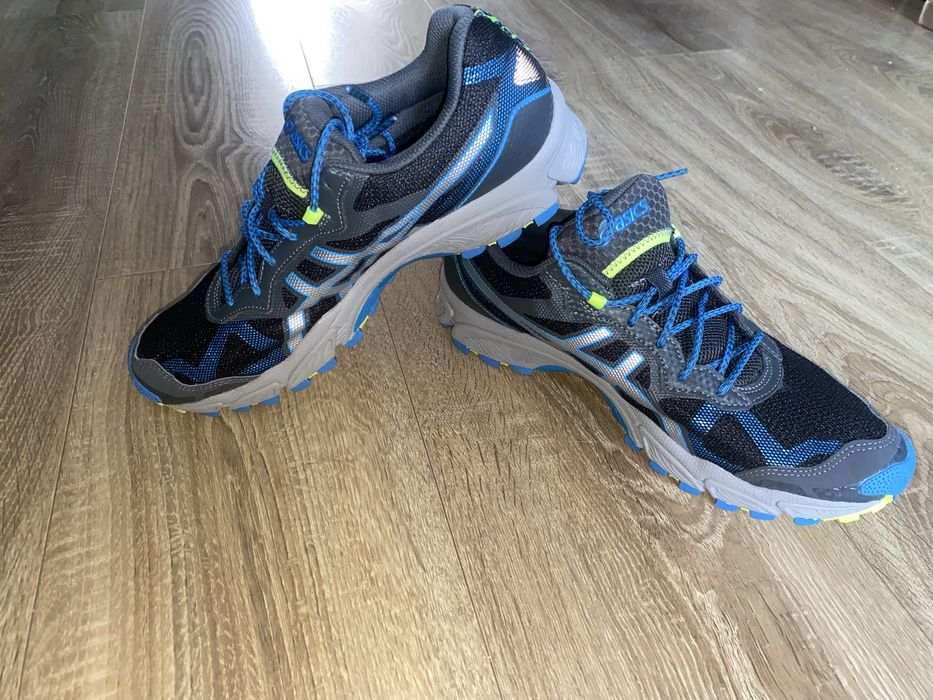 Кросівки Asics Gel-FujiAttack 2