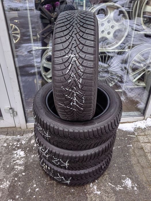 195/55R16 91H GoodYear Ultra Grip 9+ kpl zima KZ174 Clio Polo Fabia