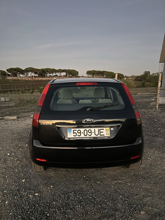 Ford Fiesta 1.4 16V Duratec Ghia — photo 2
