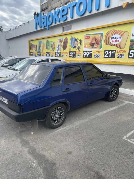 Ваз лада 21099.