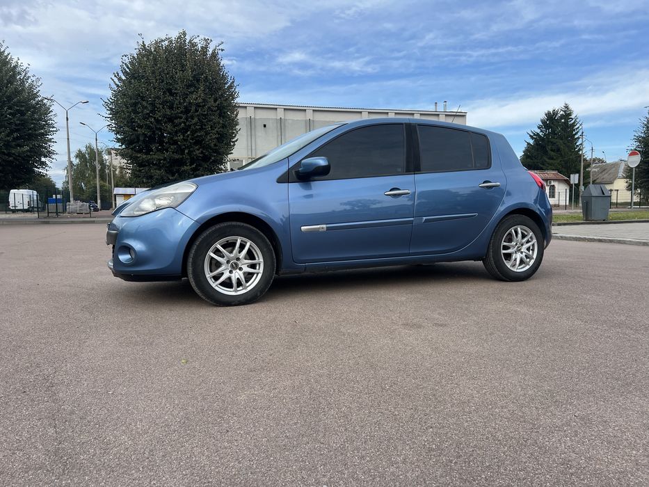 Renault Clio (2010).