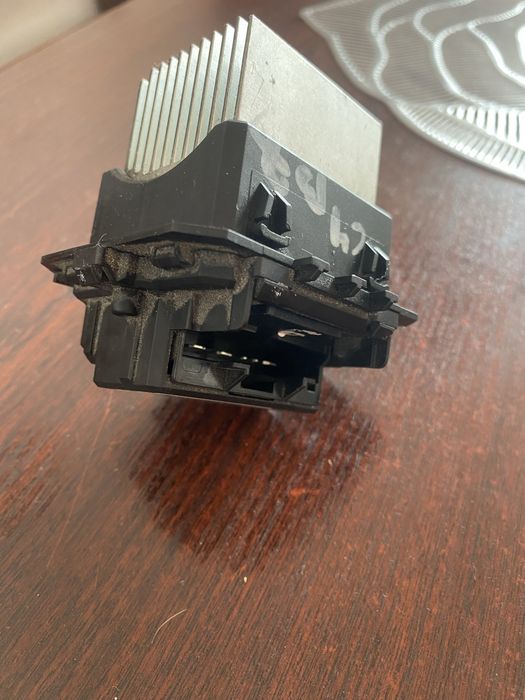 Реостат / резистор вентилятора пічки T1000034Z-C  VLCL-29PWM11N