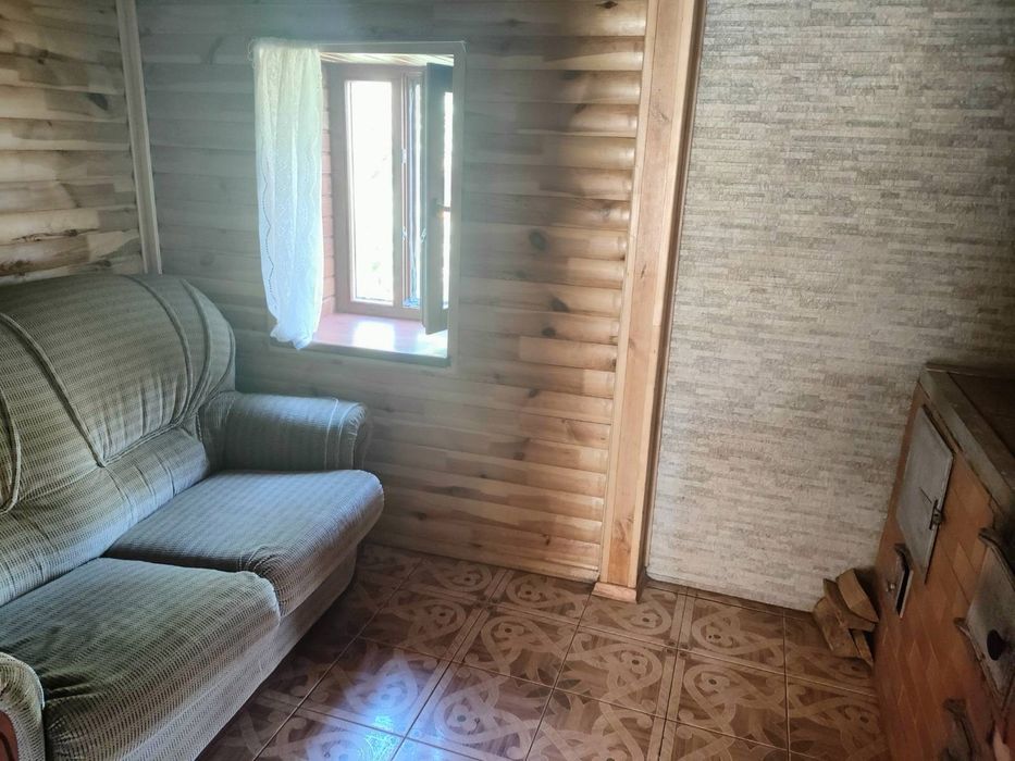 Продам будинок поряд з містом !!