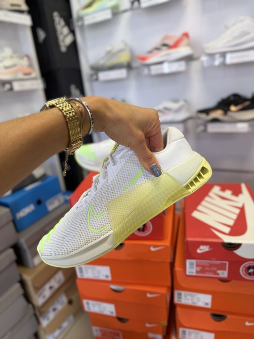 Оригінальні чоловічі кросівки Nike Metcon 9 DZ2537-106