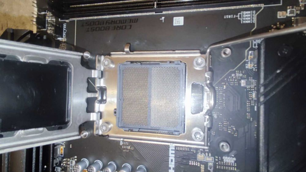 MSI MAG B650 Tomahawk WiFi AM5