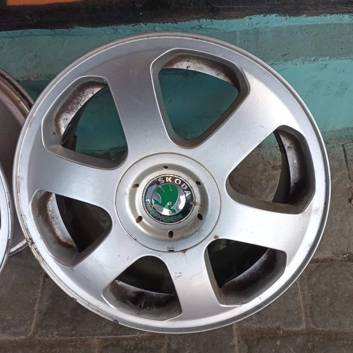 Диски титанові оригінал Skoda Octavia R-15 5:100