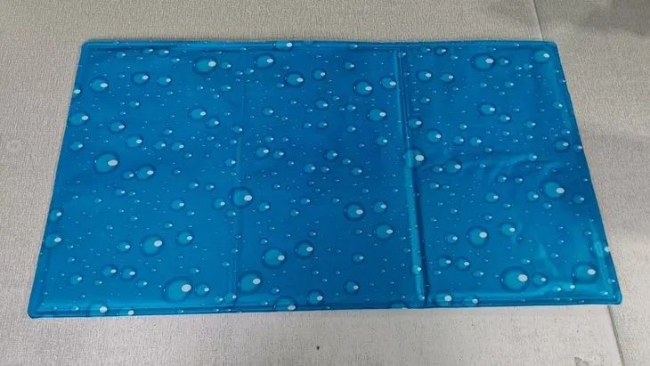 Mata chłodząca żelowa dla psa kota 50x90 cm mata chłodząca legowisko aktywacja pod naciskiem