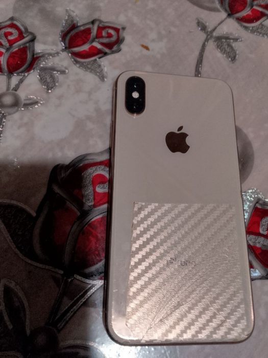 продам свой iphone  XS  на 64 / GB