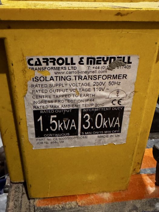 Transformator 230/110