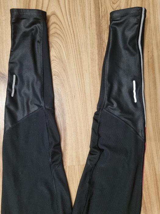 Leginnsy spodnie Nike M 38