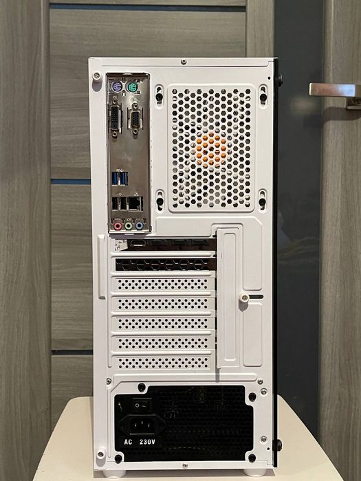 Radeon RX580 (8 GB),ASUS PRIME H310M-K,Intel Xeon