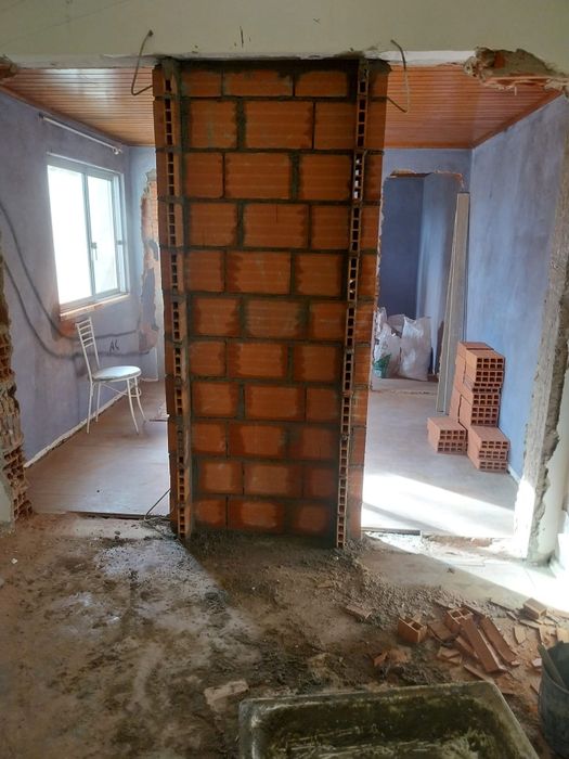 Faço  renovações de apartamentos