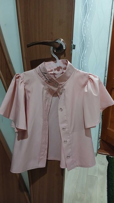 Блуза та спідничка