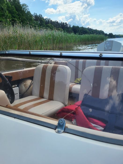 Łódź motorową 90km Cigala & Bertinetti