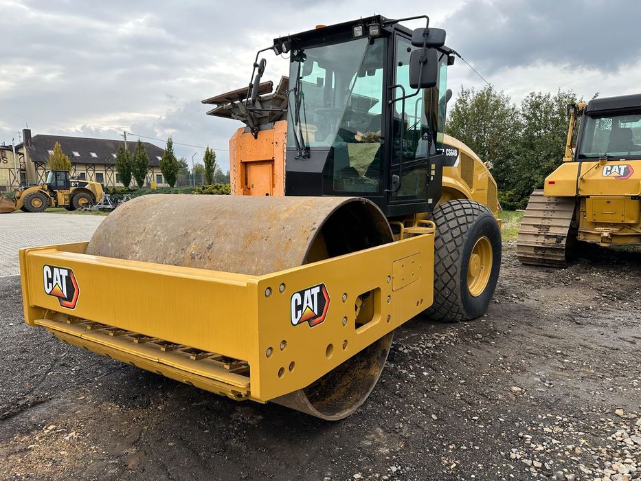 Caterpillar CS64B Cat JCB Hamm bomag  Walec drogowy budowlany napęd 4x4 amman kółek