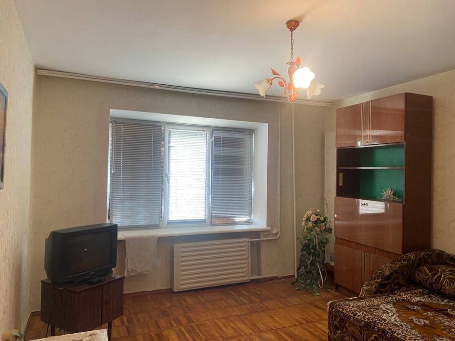 Продається 1 кімнатна квартира 7/9 вул. Чумаченко