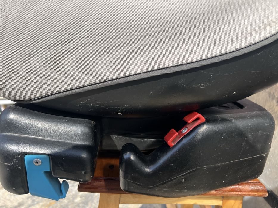 Автокрісло дитяче Chicco 9-18 кг