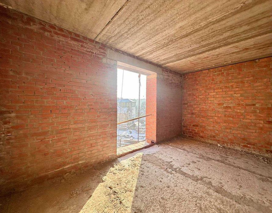 Однокімнатна квартира з індивідуальним опаленням на Каскаді