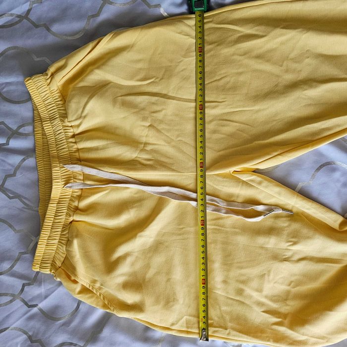 Dres lamanuel banan zolty nowy