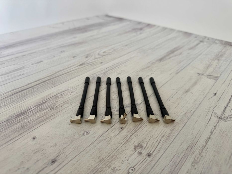 Антена термінальна під TS-9 3dBi для модема та роутера