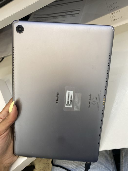 Huawei MediaPad M5 Pro 64 GB – Funciona perfeitamente