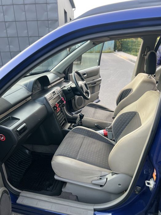Продам Nissan X-trail 2.2 дизель,полный привод ,в очень хорошем состоянии