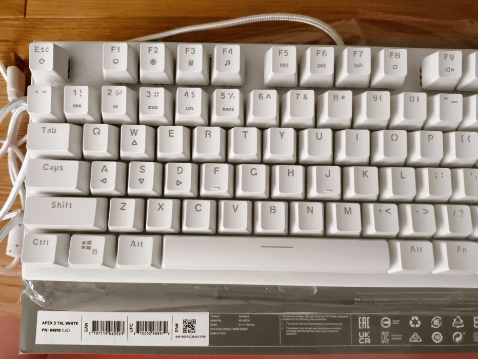 Klawiatura mechaniczna Genesis Thor 303 TKL - stan jak nowa