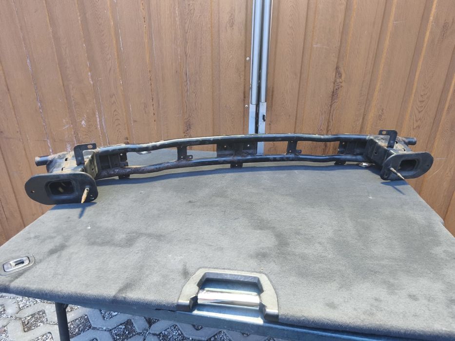 HYUNDAI I30 II Kombi Belka Tylna Pod Zderzak F-vat