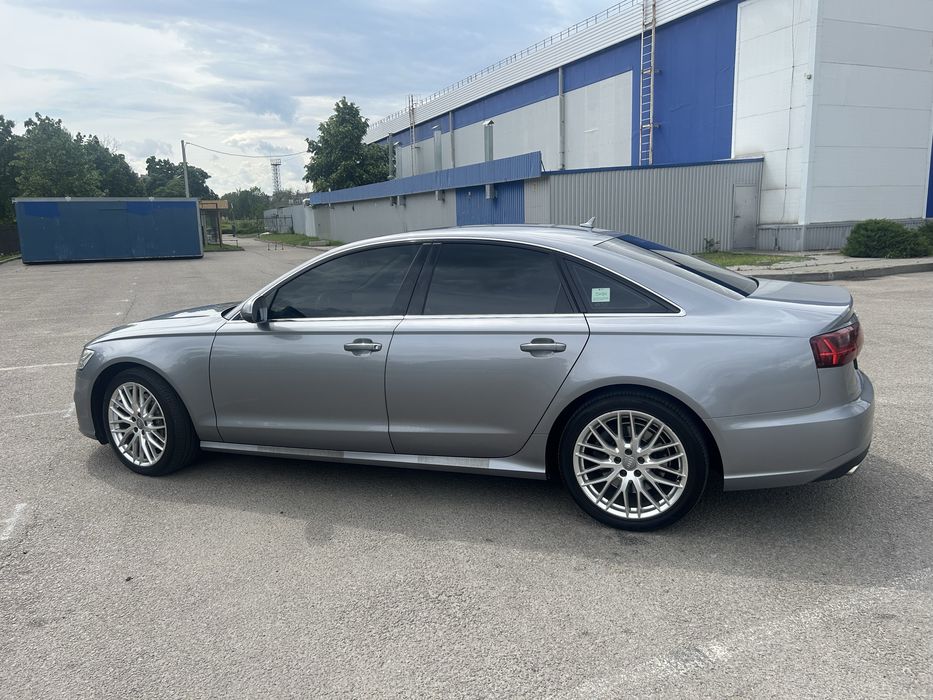 Продам Audi A6 C7 2016 модельного ряда