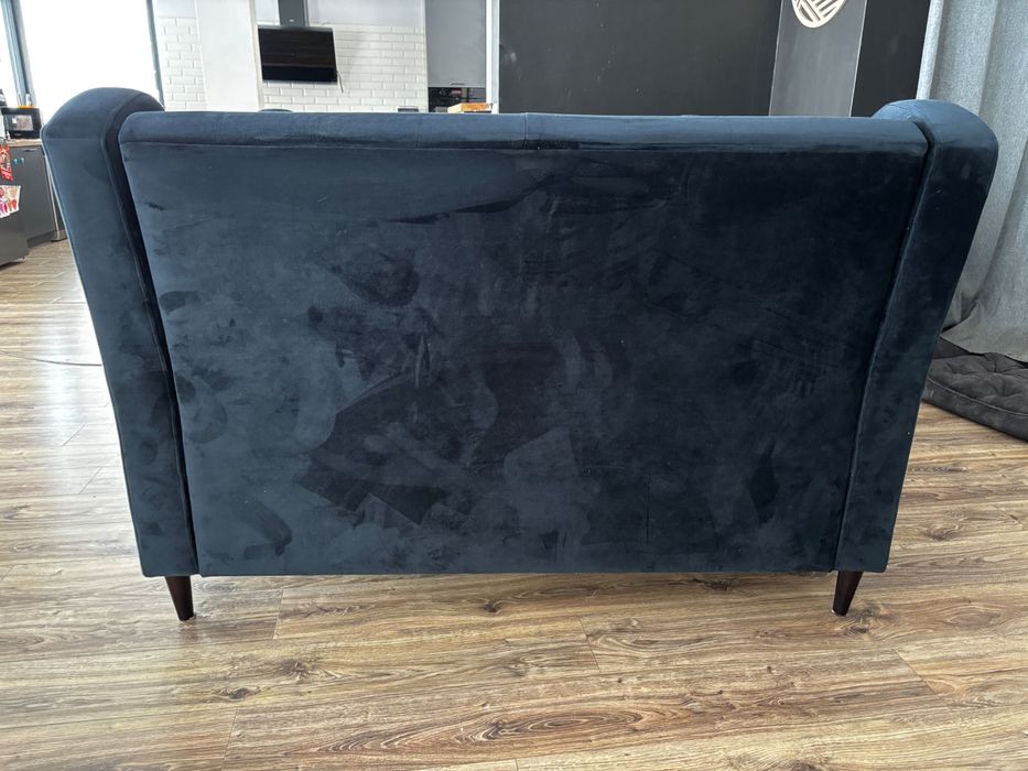 Dwie sofy- cena za komplet