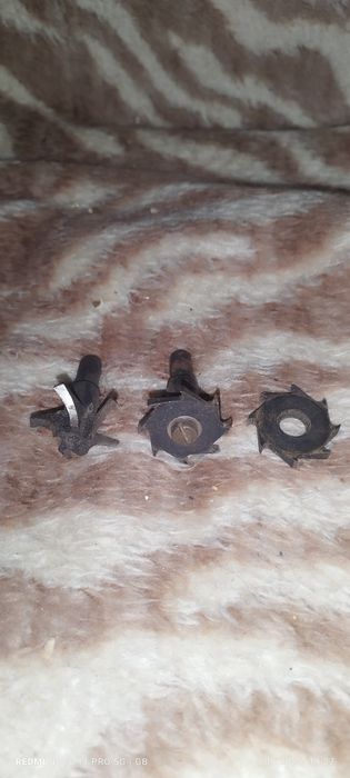 Sprzedam frezy 3 szt