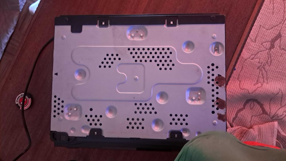 Leitor e Gravador de Vídeo VHS Sony SLV-SE40 tem  6 cabeças