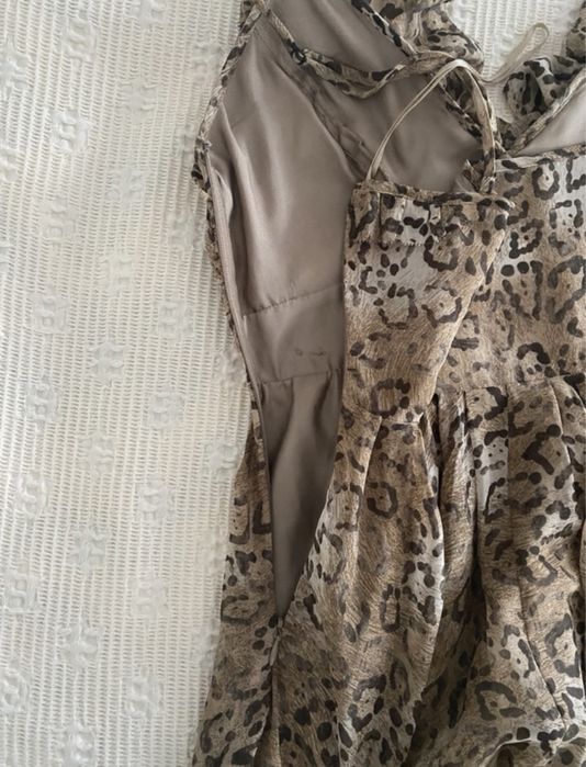Vestido leopardo Guess