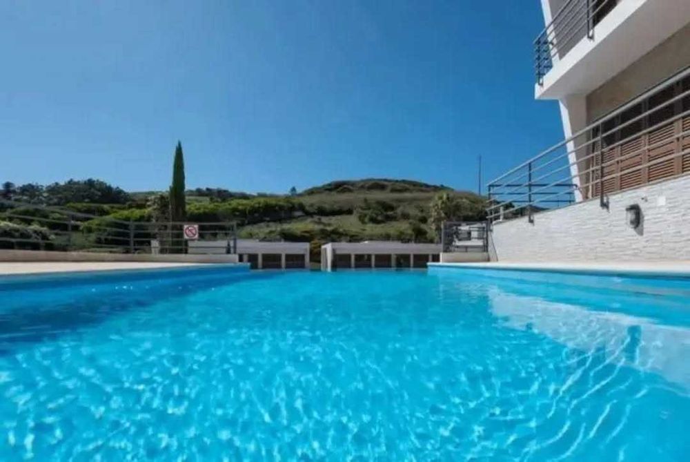 Modern 3-Bedroom Villa with Pool & Lagoon Views | Foz do Arelho | 10min walk from from the Beach