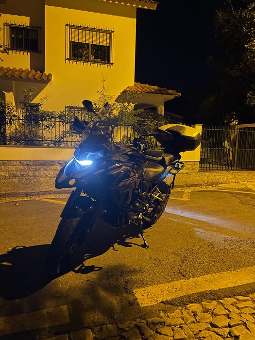 Benelli TRK 502 X c/ malas