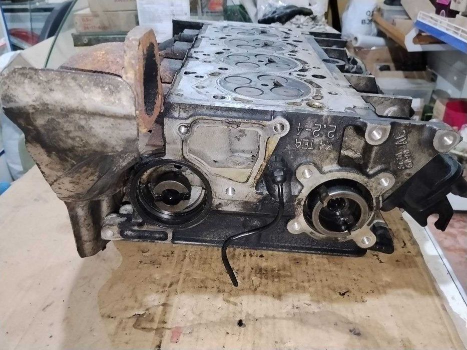 Головка блоку 2.2 hdi Форд транзит 6C1Q6K537AB. З Європи