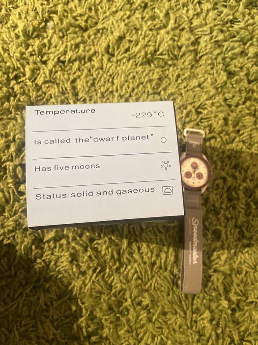 Relógio Swatch x omega mission to pluto
