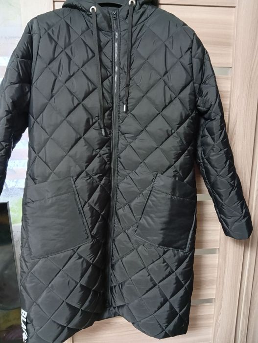 Пальто пухове,тепленьке