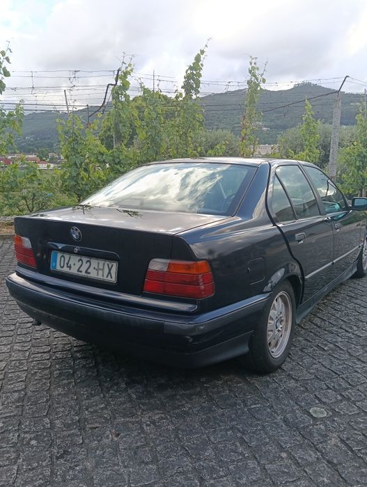 Bmw 318 TDS • 1 único dono • excelente estado