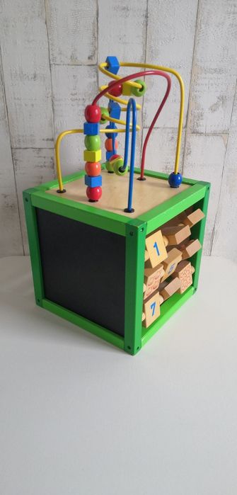 * Sorter drewniany  - kostka edukacyjna.