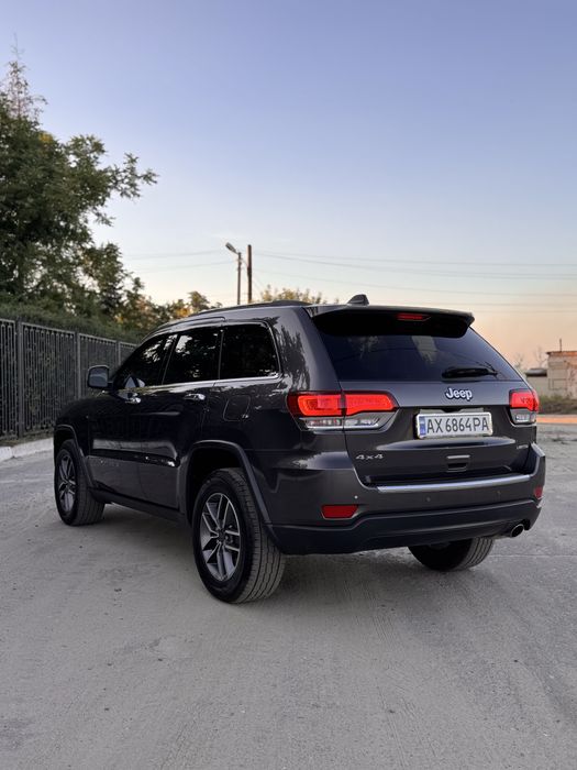 Продам JEEP Grand Cherokee 3.6 2021
